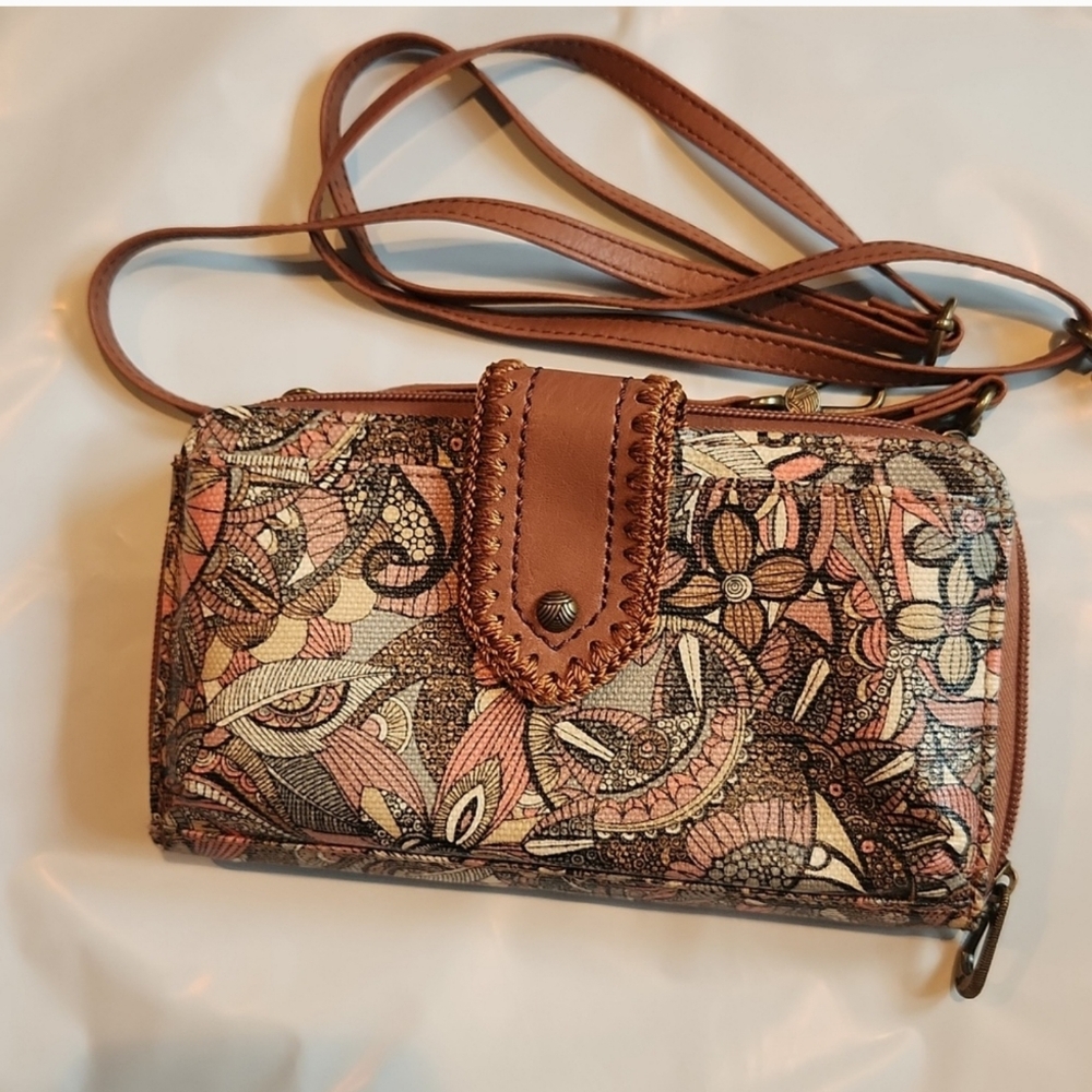 Sakroots Floral Wristlet/Wallet Lots of Card Slots Inside, 8"x4" Long Strap